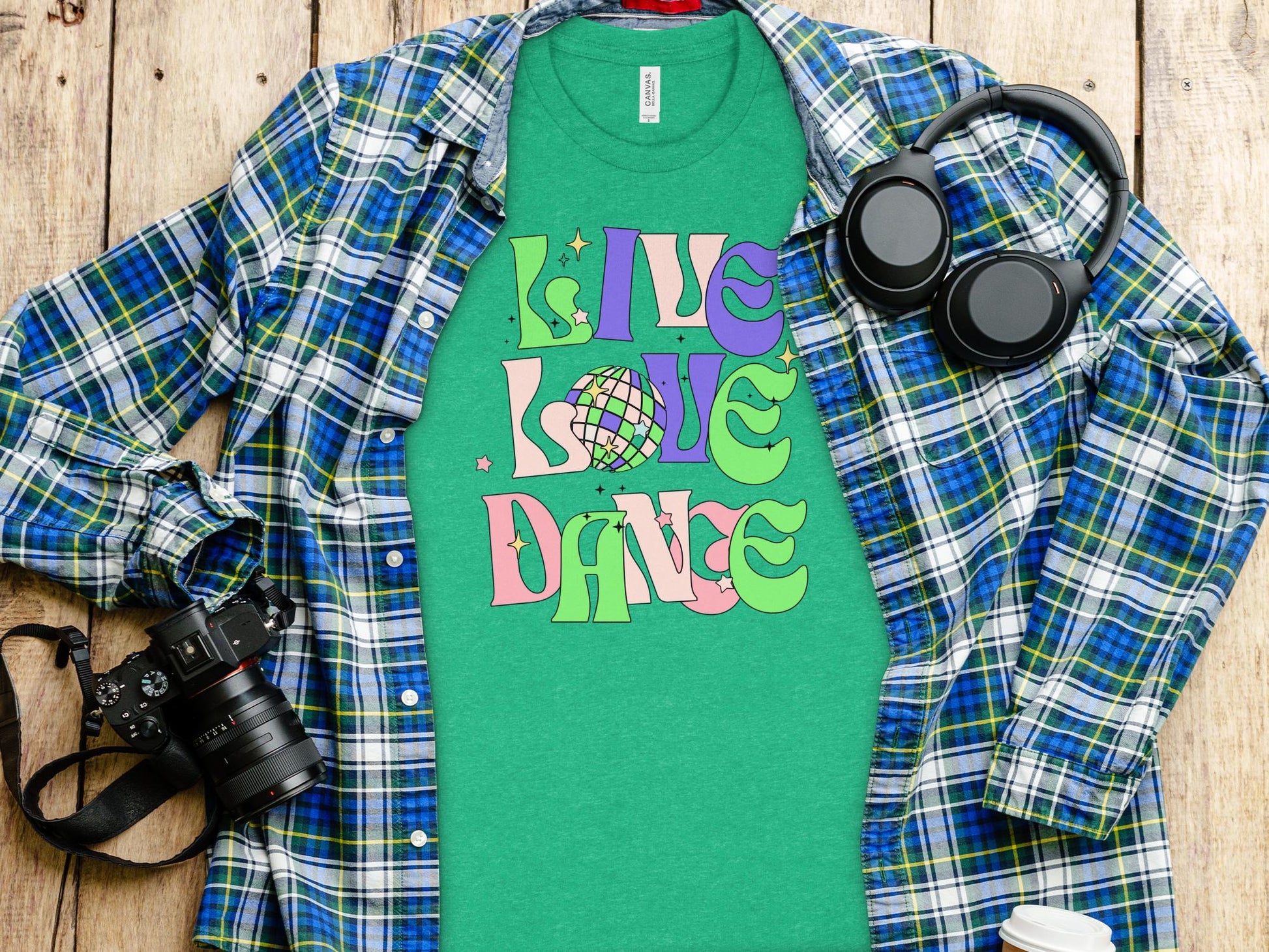 Retro Disco Dance Graphic Tee, Colorful Live Love Dance T-Shirt