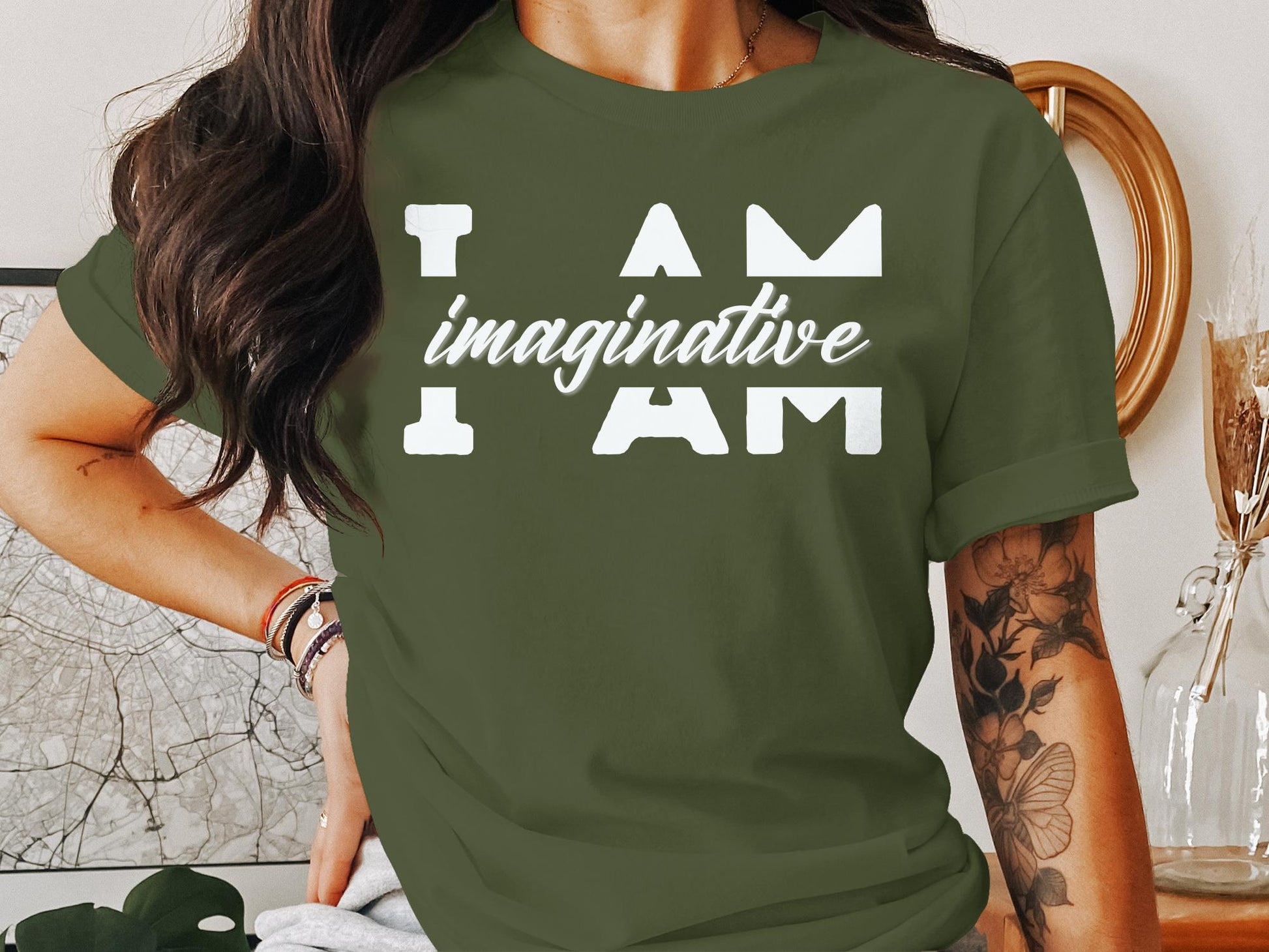 I Am Imaginative - An encouraging and motivating Affirmation Quote T-shirt.